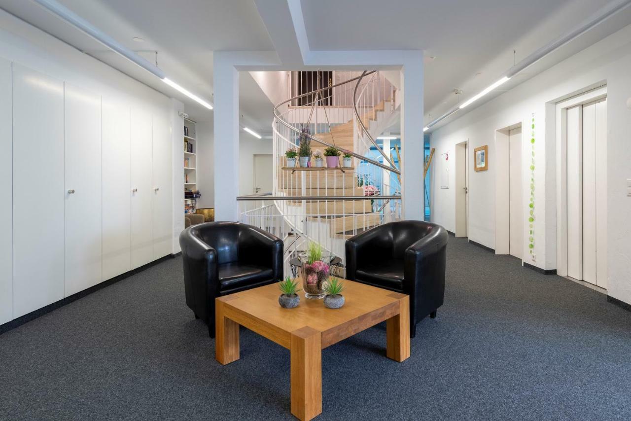 לנזרהיידה Zuhause In Den Alpen Ihre Ferienwohnung Mit Hallenbad Und Sauna מראה חיצוני תמונה